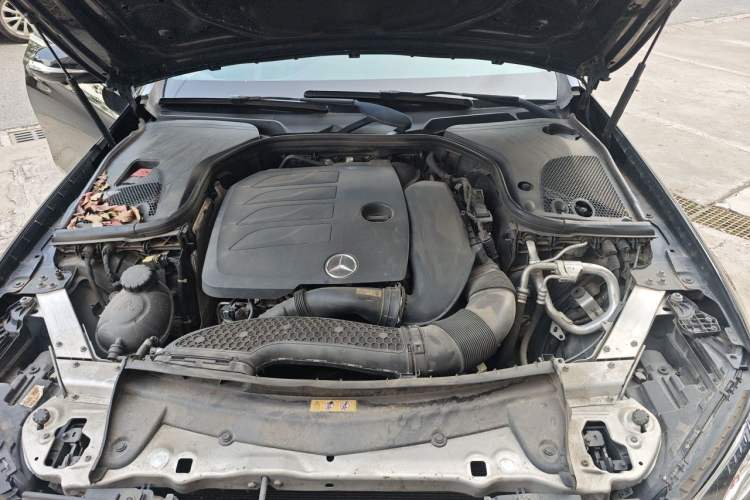 Used Mercedes-Benz E-Class 2019 Restyled E 300 L Sporty and Stylish Edition Engine Bay