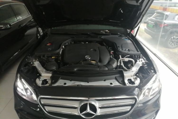 Used Mercedes-Benz E-Class 2019 Restyled E 300 L Sport Luxury Edition Engine Bay