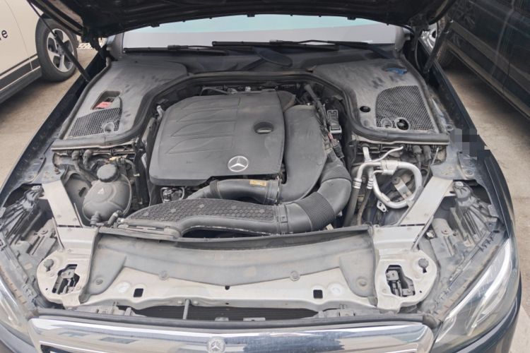 Used Mercedes-Benz E-Class 2019 Restyled E 300 L Luxury Edition Engine Bay