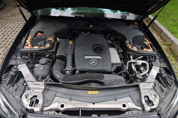 Used Mercedes-Benz E-Class 2019 E 200 L Sport Edition Engine Bay