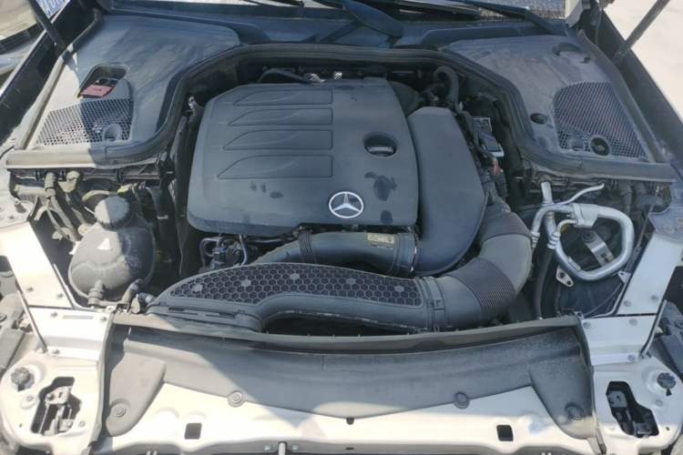 Used Mercedes-Benz E-Class 2019 Facelifted E 300 L Stylish Version Engine Bay
