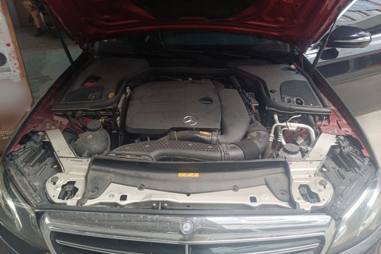 Used Mercedes-Benz E-Class 2019 E 260 L Sport Edition Engine Bay