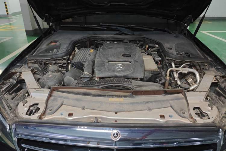 Used Mercedes-Benz E-Class 2019 E 300 L Stylish Model Engine Bay