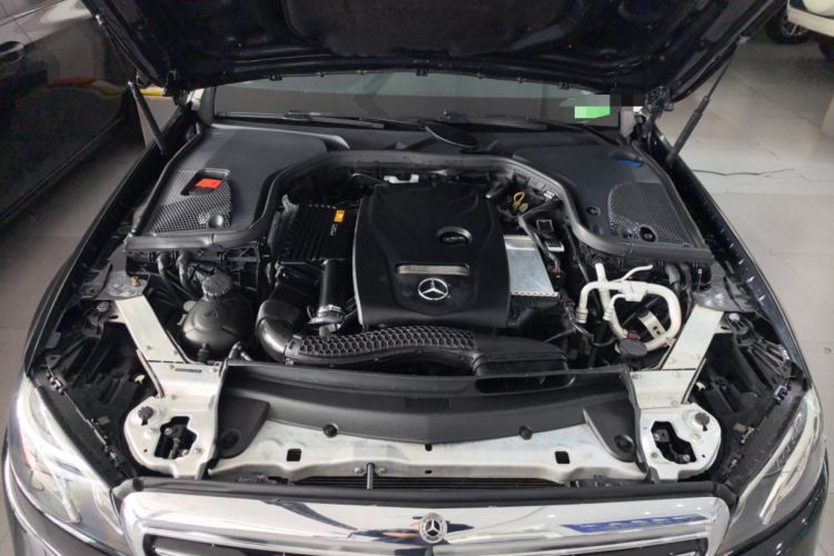 Used Mercedes-Benz E-Class 2019 E 300 L Luxury Model Engine Bay
