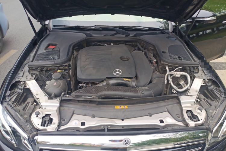 Used Mercedes-Benz E-Class 2019 Restyled E 300 L Luxury Edition Engine Bay