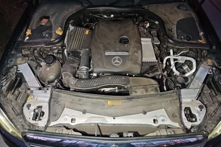Used Mercedes-Benz E-Class 2019 E 300 L Luxury Model Engine Bay
