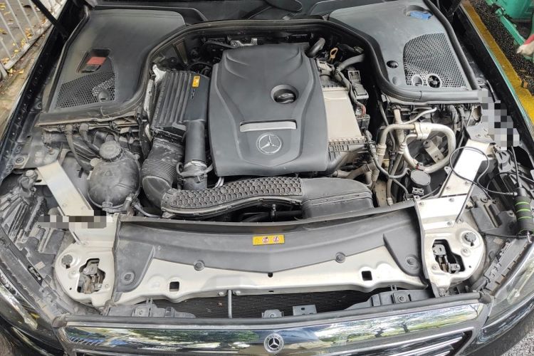 Used Mercedes-Benz E-Class 2019 E 300 L Stylish Model Engine Bay