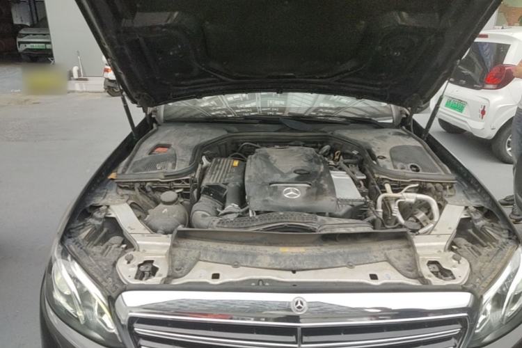 Used Mercedes-Benz E-Class 2019 E 300 L Stylish Model Engine Bay