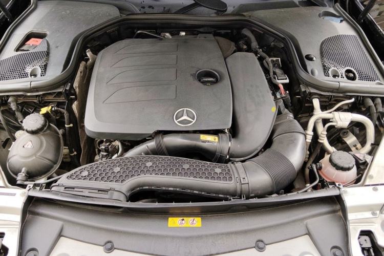 Used Mercedes-Benz E-Class 2019 E 260 L 4MATIC Engine Bay