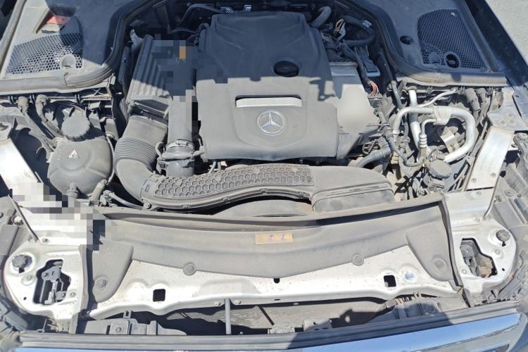 Used Mercedes-Benz E-Class 2019 E 200 L Engine Bay