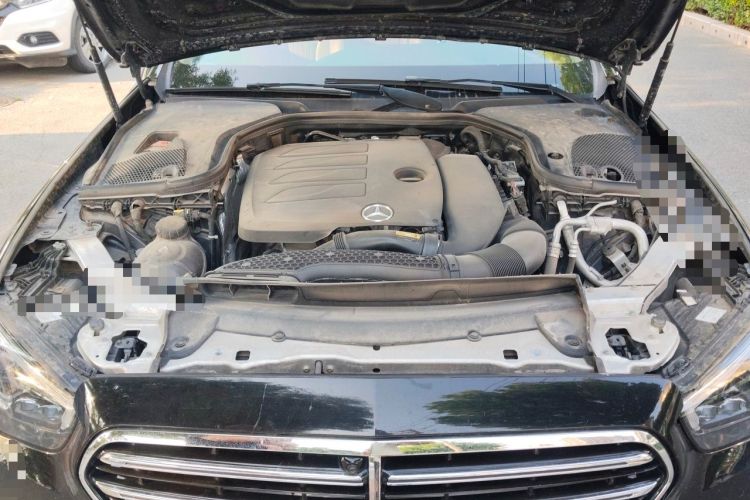 Used Mercedes-Benz E-Class 2019 Restyled E 300 L Luxury Edition Engine Bay