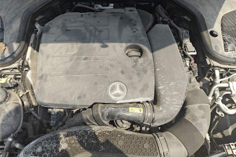 Used Mercedes-Benz E-Class 2019 Restyled E 300 L Sport Luxury Edition Engine Bay