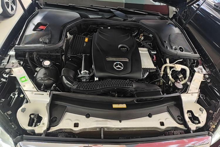 Used Mercedes-Benz E-Class 2019 E 300 L Stylish Model Engine Bay