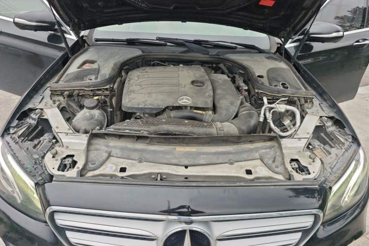Used Mercedes-Benz E-Class 2019 Restyled E 300 L Sporty and Stylish Edition Engine Bay