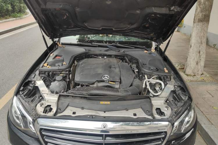 Used Mercedes-Benz E-Class 2019 Facelifted E 300 L Stylish Version Engine Bay