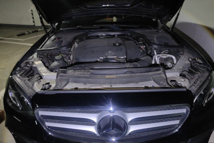 Used Mercedes-Benz E-Class 2019 Restyled E 300 L Sport Luxury Edition Engine Bay