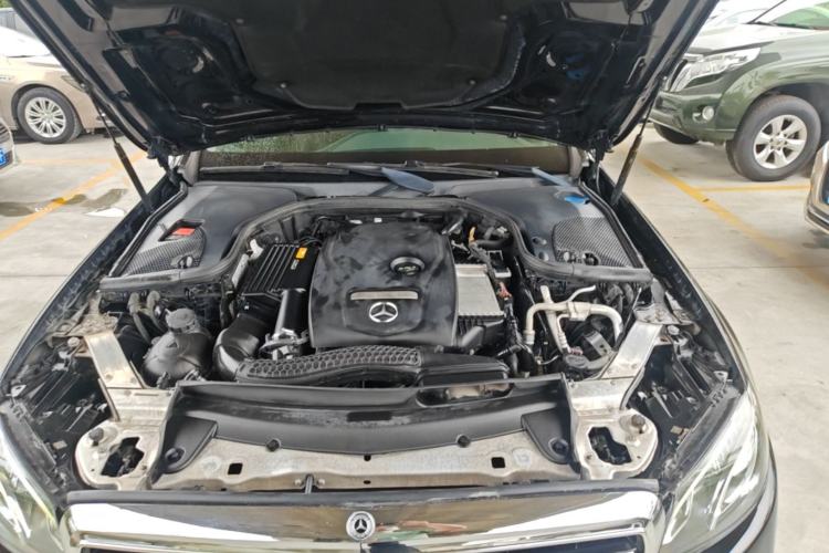 Used Mercedes-Benz E-Class 2019 E 200 L Sport Edition Engine Bay