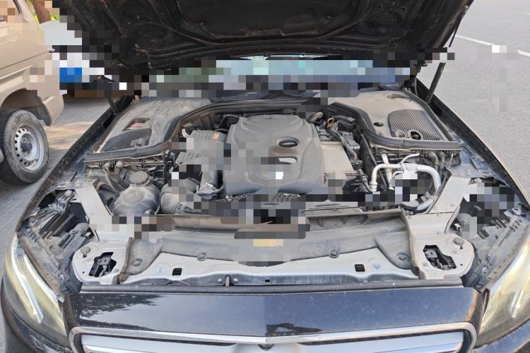 Used Mercedes-Benz E-Class 2019 E 300 L Sport Luxury Edition Engine Bay