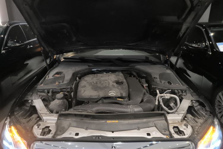Used Mercedes-Benz E-Class 2019 Restyled E 300 L Luxury Edition Engine Bay