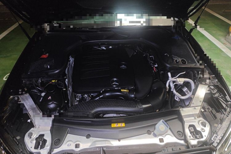 Used Mercedes-Benz E-Class 2019 Facelifted E 300 L Stylish Version Engine Bay