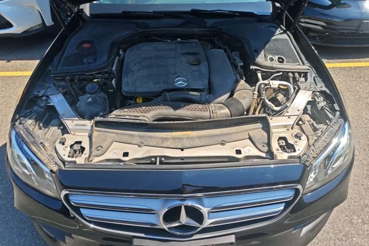 Used Mercedes-Benz E-Class 2019 Restyled E 300 L Sport Luxury Edition Engine Bay