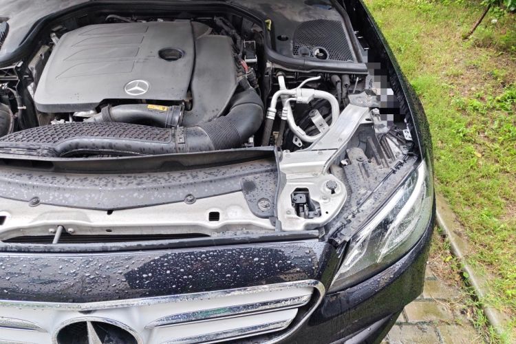 Used Mercedes-Benz E-Class 2019 Restyled E 300 L Sporty and Stylish Edition Engine Bay Left