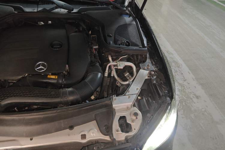 Used Mercedes-Benz E-Class 2019 Restyled E 300 L Sporty and Stylish Edition Engine Bay Left