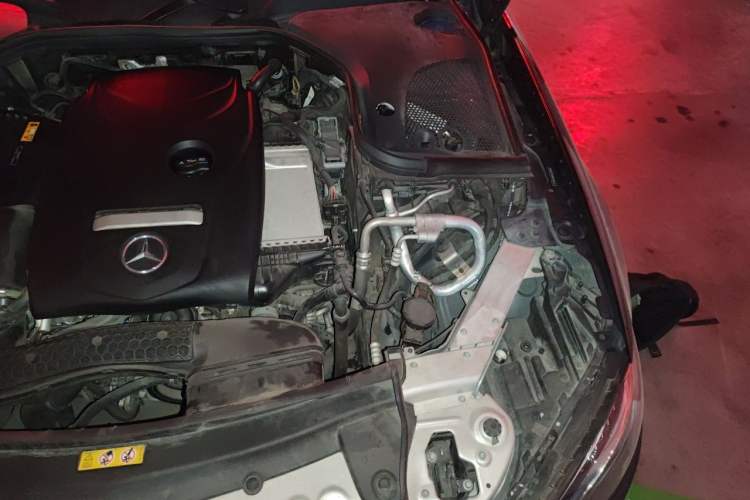 Used Mercedes-Benz E-Class 2019 E 300 L Sporty and Stylish Model Engine Bay Left