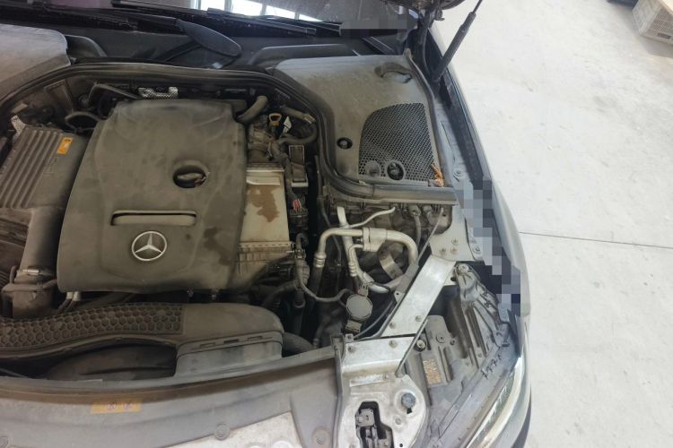 Used Mercedes-Benz E-Class 2019 E 200 L Sport Edition Engine Bay Left