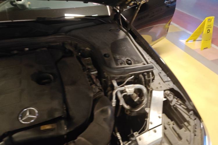 Used Mercedes-Benz E-Class 2019 Restyled E 300 L Sport Luxury Edition Engine Bay Left