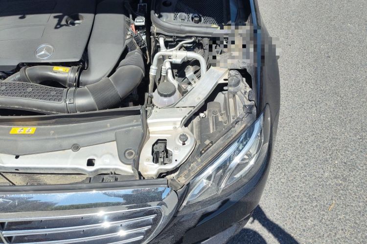 Used Mercedes-Benz E-Class 2019 E 260 L Engine Bay Left