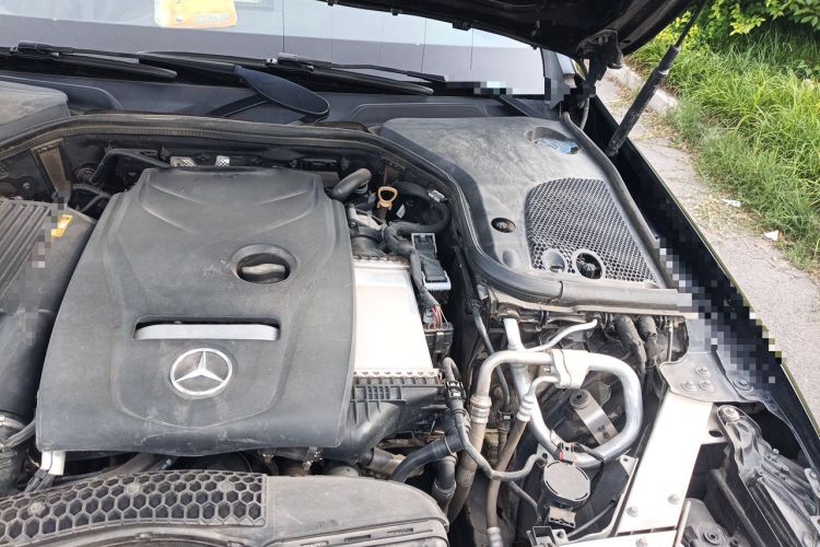 Used Mercedes-Benz E-Class 2019 E 300 L Luxury Model Engine Bay Left