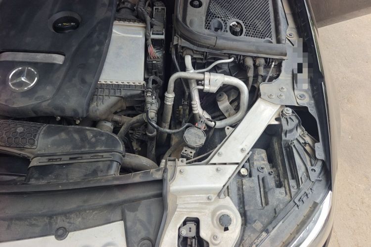 Used Mercedes-Benz E-Class 2019 E 200 L Sport Edition Engine Bay Left