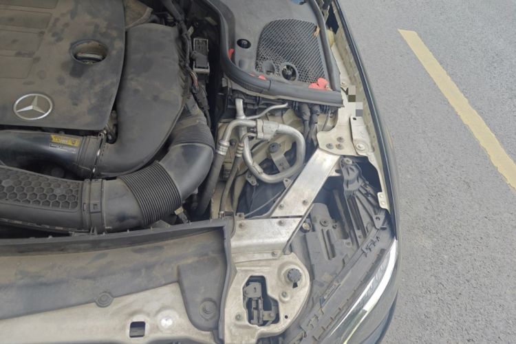 Used Mercedes-Benz E-Class 2019 Restyled E 300 L Luxury Edition Engine Bay Left