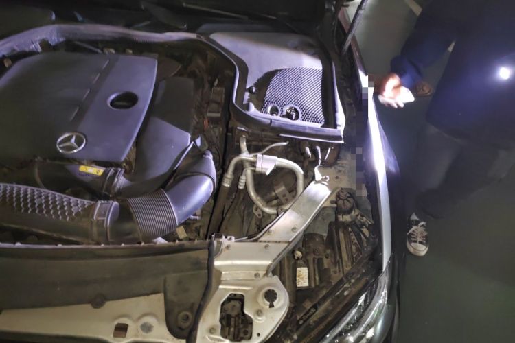 Used Mercedes-Benz E-Class 2019 Restyled E 300 L Luxury Edition Engine Bay Left