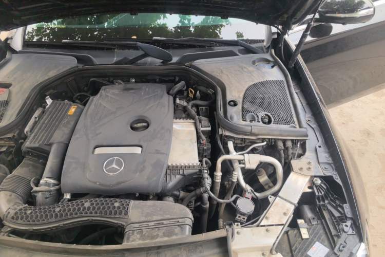 Used Mercedes-Benz E-Class 2019 E 300 L Sporty and Stylish Model Engine Bay Left