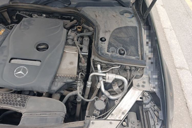Used Mercedes-Benz E-Class 2019 E 300 L Luxury Model Engine Bay Left