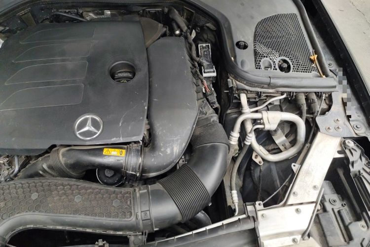 Used Mercedes-Benz E-Class 2019 Restyled E 300 L Luxury Edition Engine Bay Left