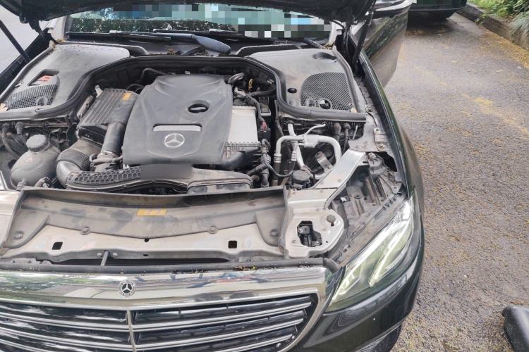 Used Mercedes-Benz E-Class 2019 E 300 L Stylish Model Engine Bay Left