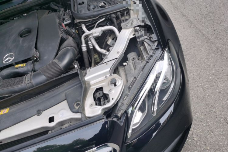 Used Mercedes-Benz E-Class 2019 Restyled E 300 L Sporty and Stylish Edition Engine Bay Left