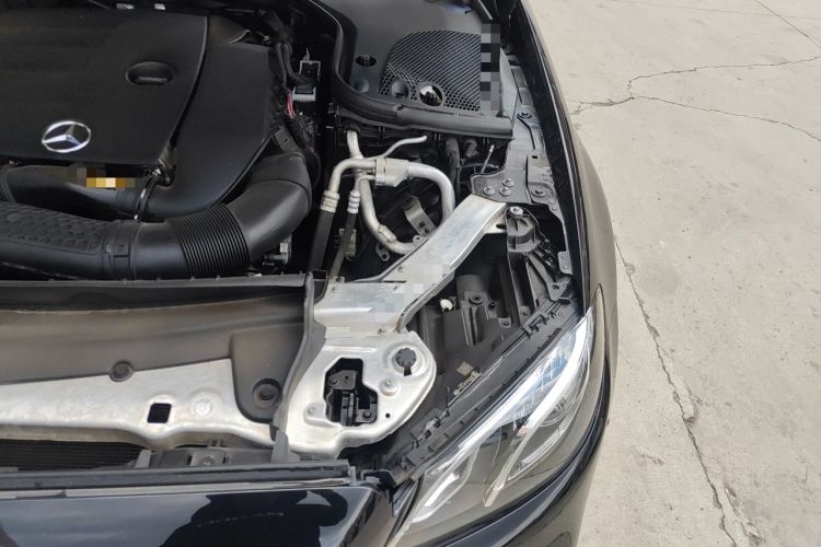 Used Mercedes-Benz E-Class 2019 Restyled E 300 L Sport Luxury Edition Engine Bay Left