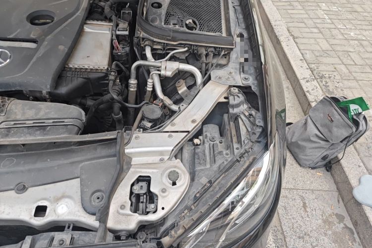 Used Mercedes-Benz E-Class 2019 E 300 L Sporty and Stylish Model Engine Bay Left