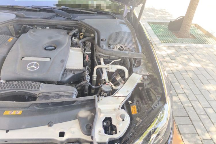 Used Mercedes-Benz E-Class 2019 E 300 L Stylish Model Engine Bay Left