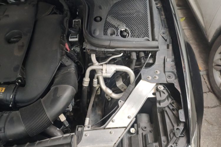 Used Mercedes-Benz E-Class 2019 Restyled E 300 L Sporty and Stylish Edition Engine Bay Left