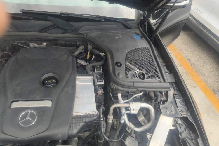 Used Mercedes-Benz E-Class 2019 E 300 L Stylish Model Engine Bay Left