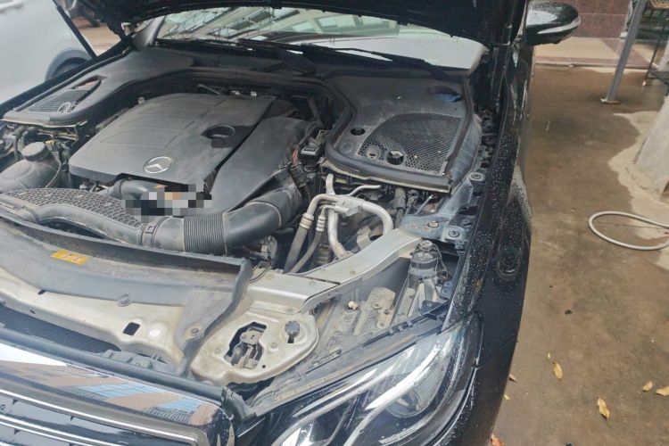 Used Mercedes-Benz E-Class 2019 Facelifted E 300 L Stylish Version Engine Bay Left