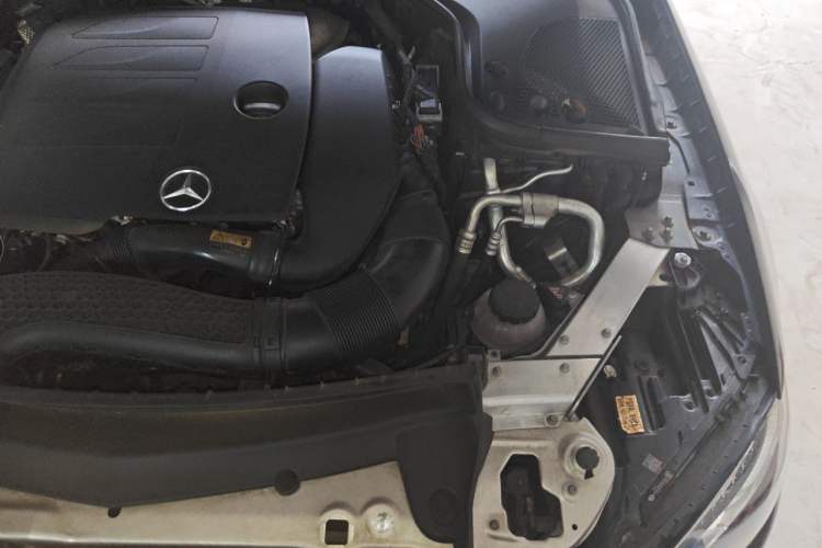 Used Mercedes-Benz E-Class 2019 E 260 L Sport Edition Engine Bay Left