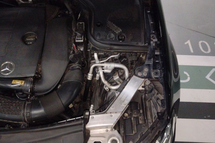 Used Mercedes-Benz E-Class 2019 Restyled E 300 L Sport Luxury Edition Engine Bay Left