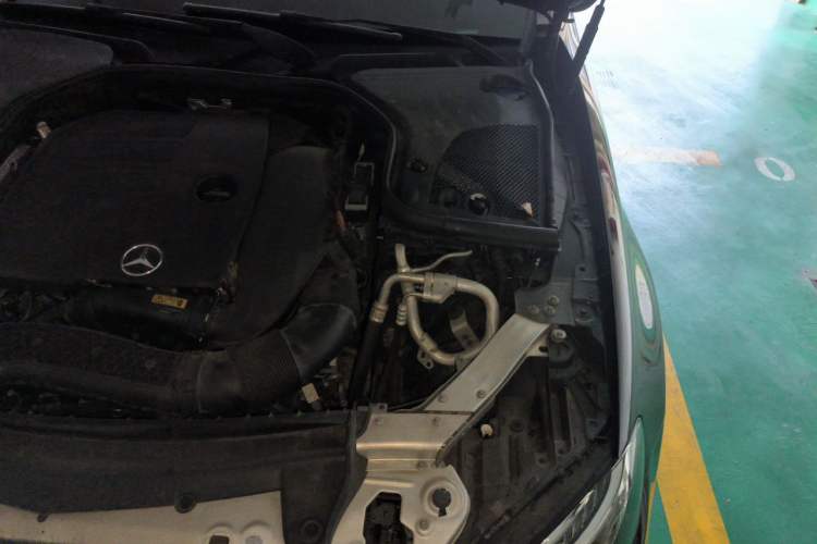 Used Mercedes-Benz E-Class 2019 Restyled E 300 L Luxury Edition Engine Bay Left