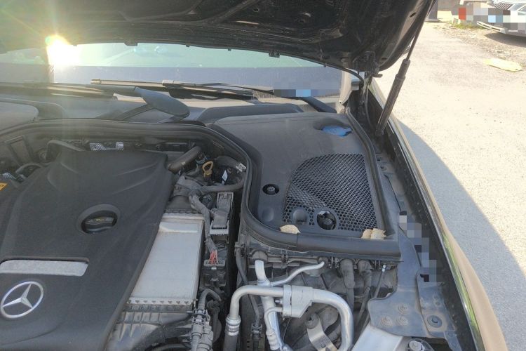 Used Mercedes-Benz E-Class 2019 E 200 L Sport Edition Engine Bay Left